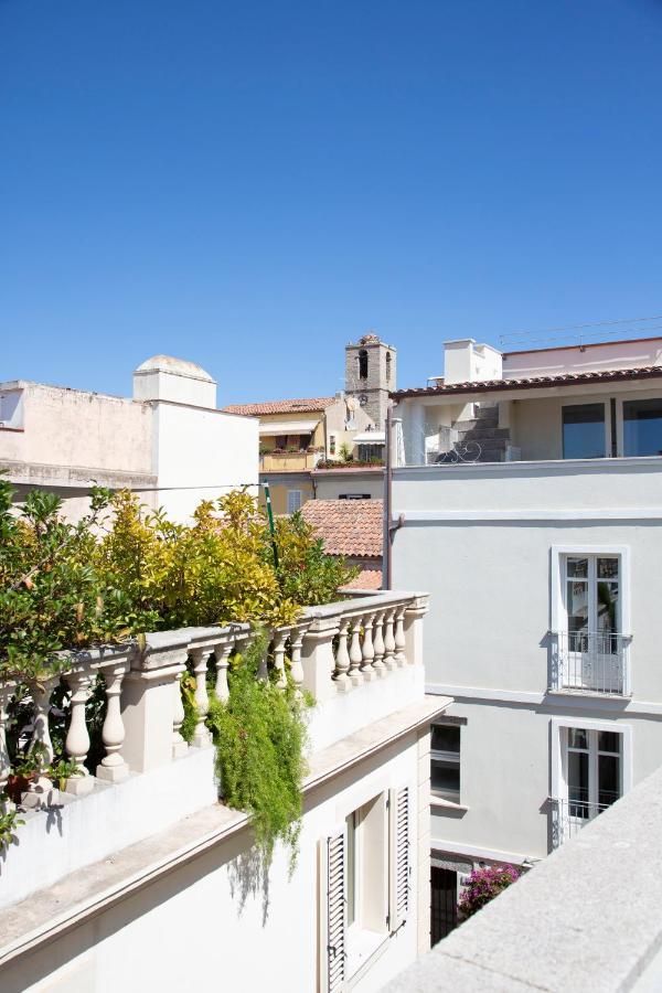 Reef Suites Olbia Extérieur photo