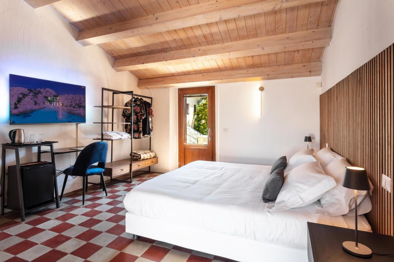 Reef Suites Olbia Extérieur photo