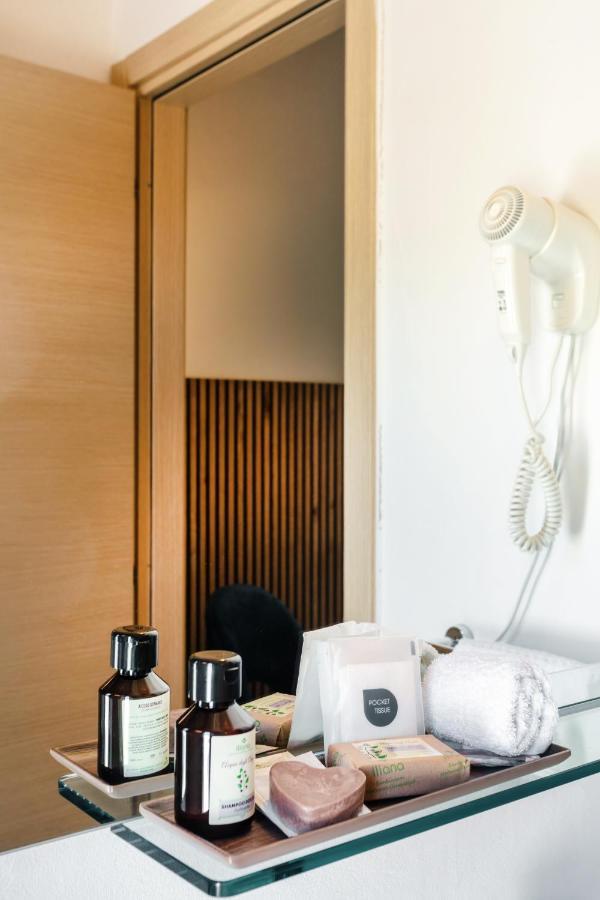 Reef Suites Olbia Extérieur photo