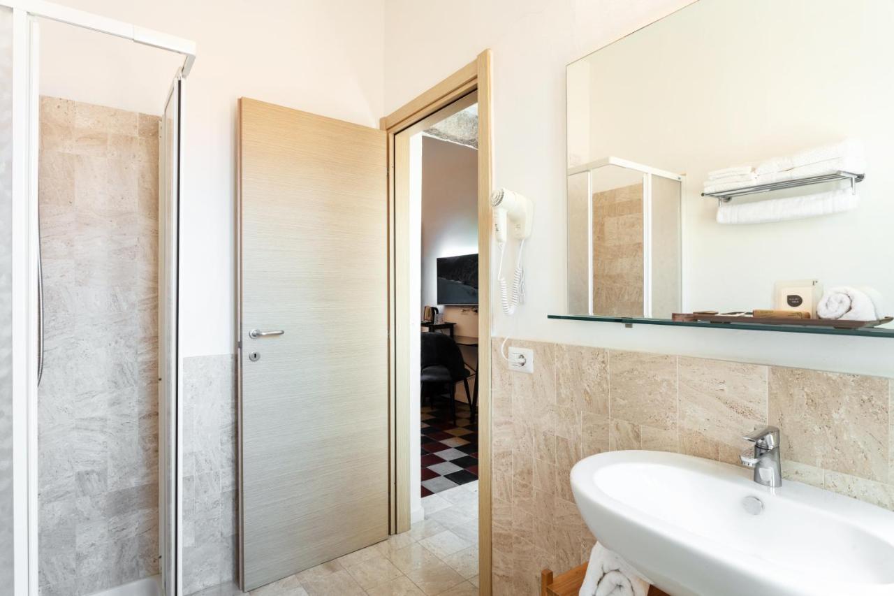 Reef Suites Olbia Extérieur photo